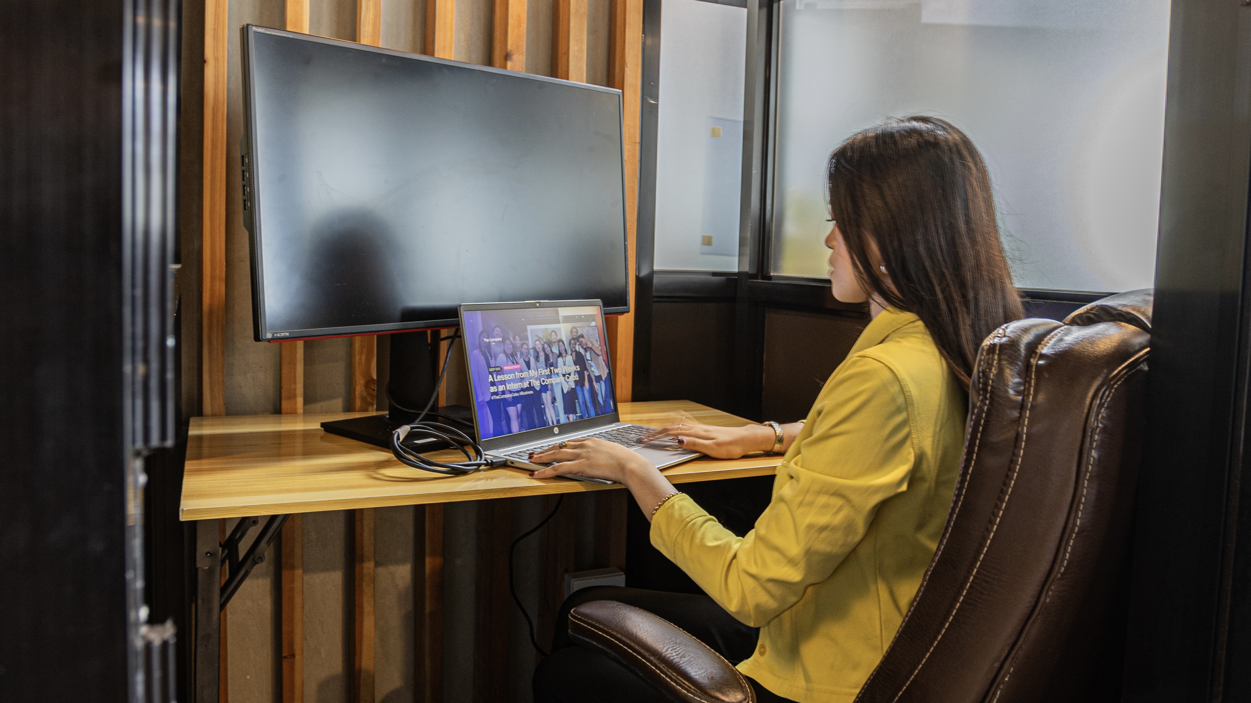 Community Executive (Sales) doing work.